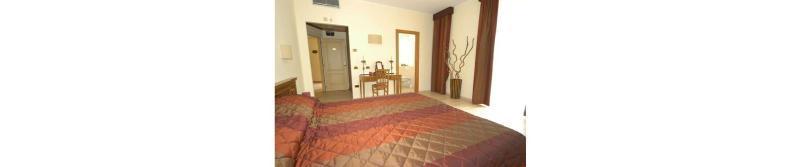 Hotel Valentino Acqui Terme Exterior photo