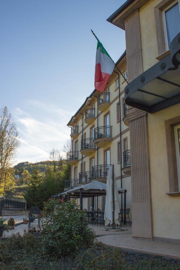 Hotel Valentino Acqui Terme Exterior photo