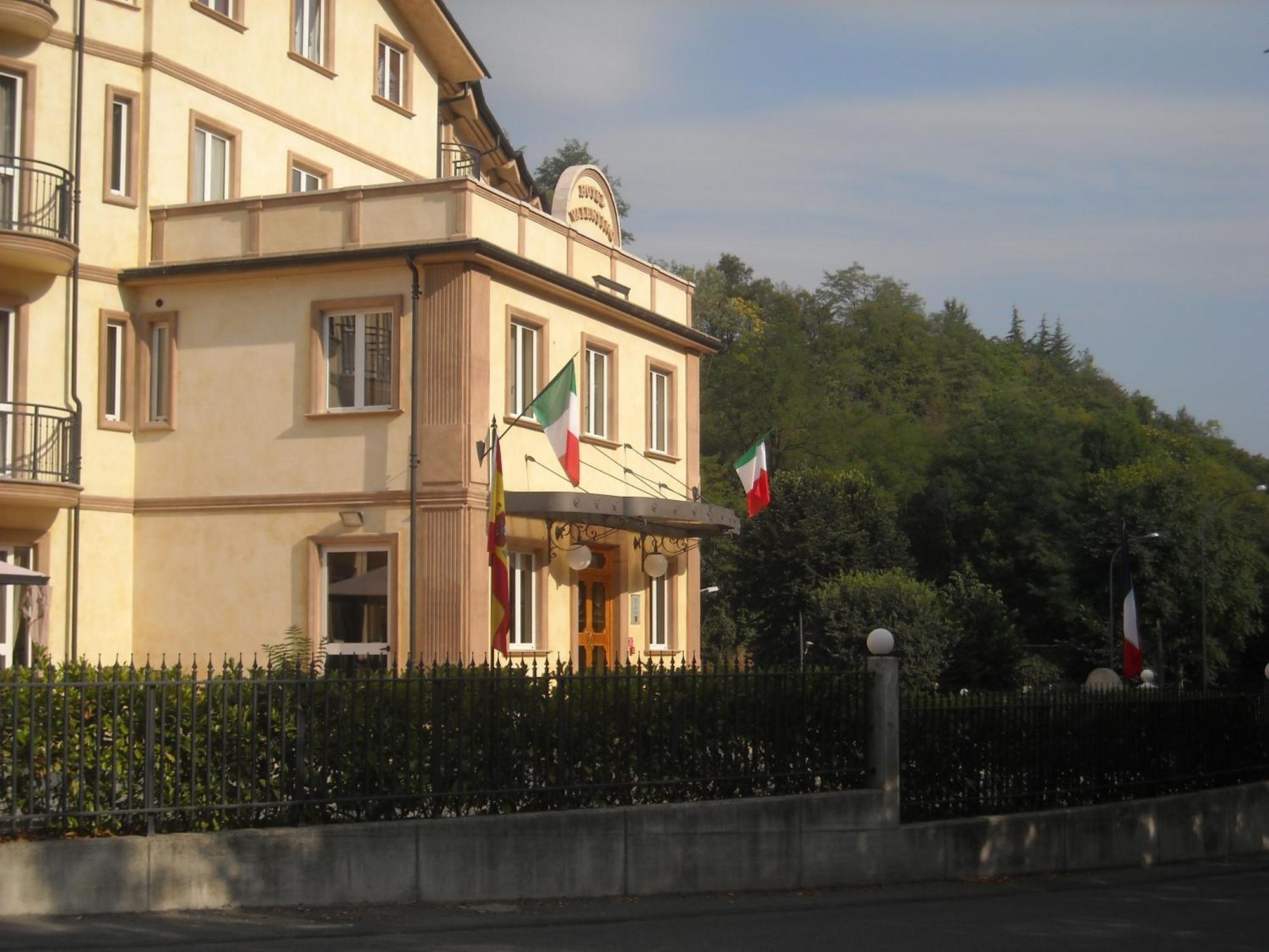 Hotel Valentino Acqui Terme Exterior photo