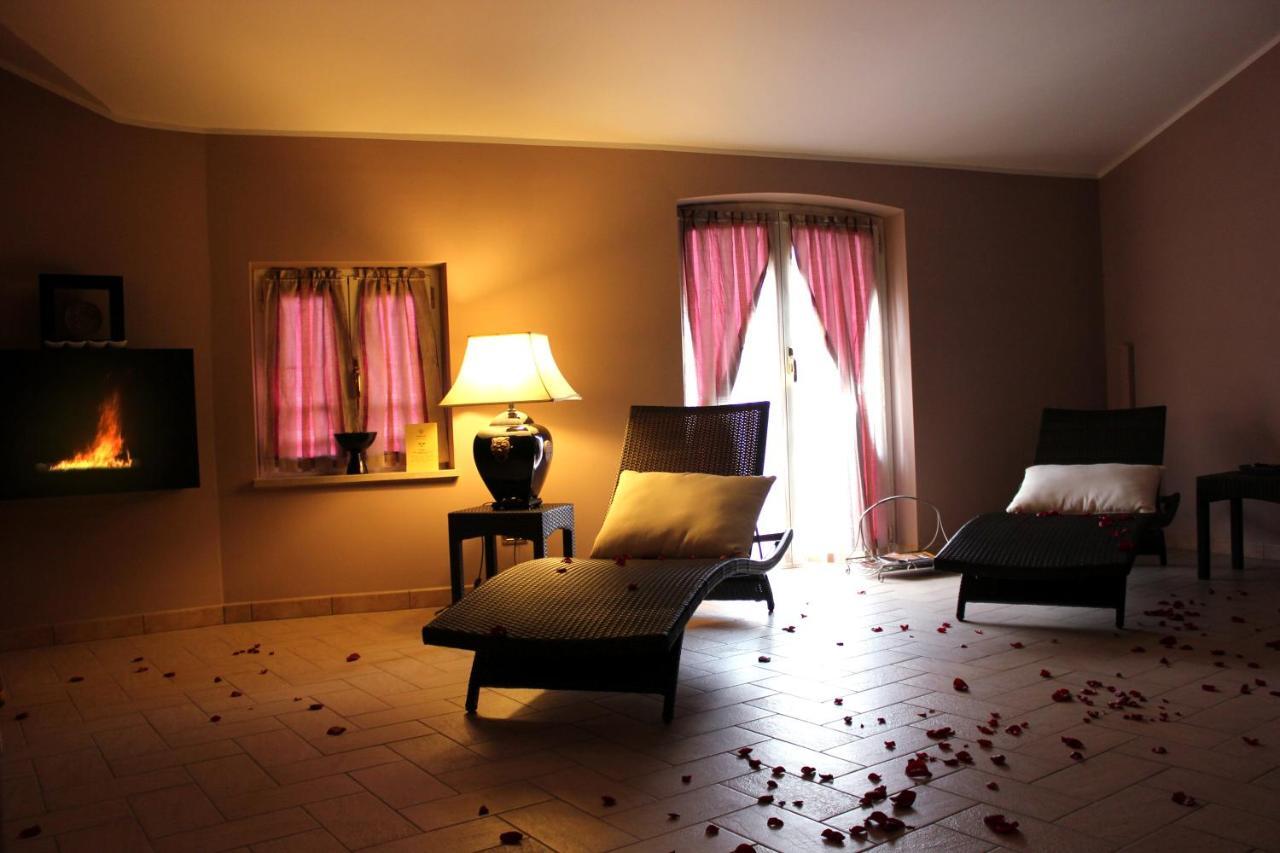 Hotel Valentino Acqui Terme Exterior photo